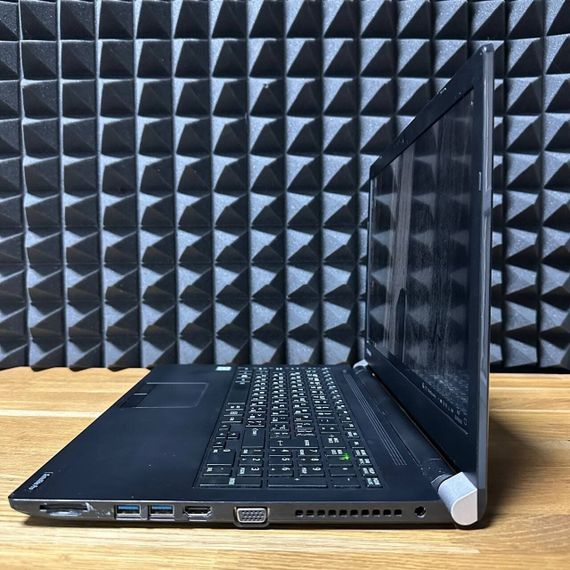Ноутбук Б-класс Toshiba Satellite Pro A50-C / 15.6" (1920x1080) TN / Intel Core i7-6500U (2 (4) ядра по 2.5 - 3.1 GHz) / 16 GB DDR3 / 256 GB SSD / Intel HD Graphics 5500 / WebCam б/у | Зображення 5