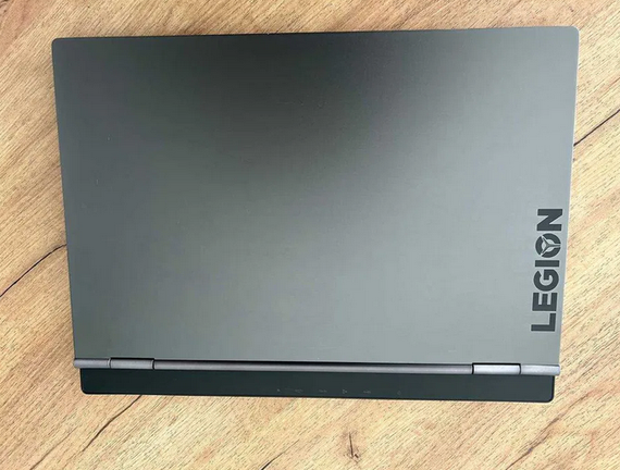 Ноутбук Lenovo Legion Y740 17.3" 144Hz i7 9750H 16Gb SSD 512Gb RTX 2080 MaxQ Б/В | Зображення 4