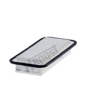 Фильтр воздушный Citroen C1 / Peugeot 107 / Toyota Yaris 1.0-1.3 i 99-, Hengst, E638L,