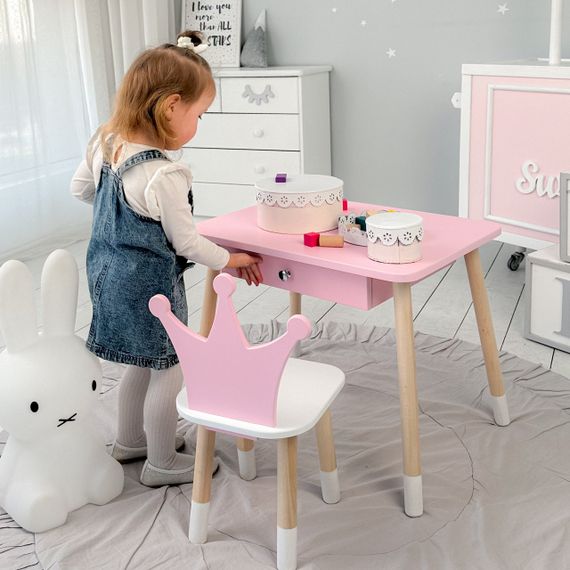 Дитячий столик і стільчиккорона  рожевий. Столик із шухлядою для олівців і розмальовок | Зображення 4