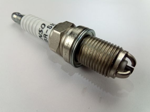 Свічка запалювання DENSO K20PBRS10/5061 Laccetti 1.8 LDA ОДНА ШТУКА (96307729) | Зображення 1