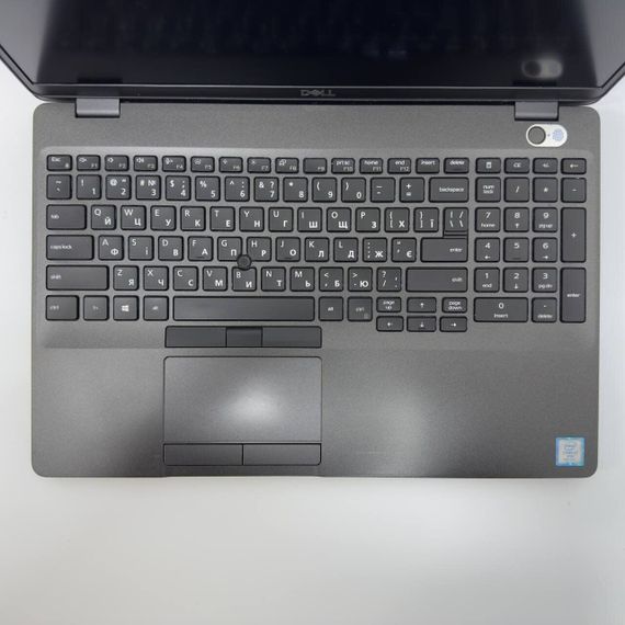 Ноутбук Dell Latitude 5500 / 15.6" (1920x1080) IPS / Intel Core i7-8665U (4 (8) ядра по 1.9 - 4.8 GHz) / 16 GB DDR4 / 256 GB SSD / Intel UHD Graphics / WebCam / HDMI б/в | Зображення 3