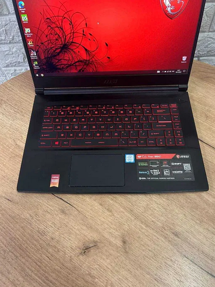 Ноутбук  MSI GF63 Thin 9SC 15.6" i7 9750H 16Gb SSD 512Gb GTX 1650 MaxQ Б/В | Зображення 2