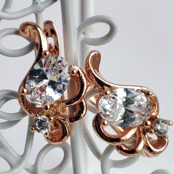 Сережки медицинское золото, розмір 17/10 мм, вага 3.1гр, цирконій