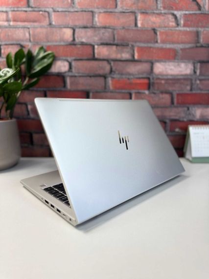 Ультрабук HP EliteBook 645 G9 / 14" (1920x1080) IPS / AMD Ryzen 5 Pro 5675U (6 (12) ядер по 2.3 - 4.3 GHz) / 8 GB DDR4 / 256 GB SSD / AMD Radeon RX Vega 7 / WebCam б/у | Зображення 8