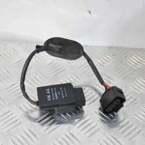 Блок керування паливним насосом Seat Ibiza Leon Toledo 2005-2015 Модуль паливного насоса Сеат 1K0906093E