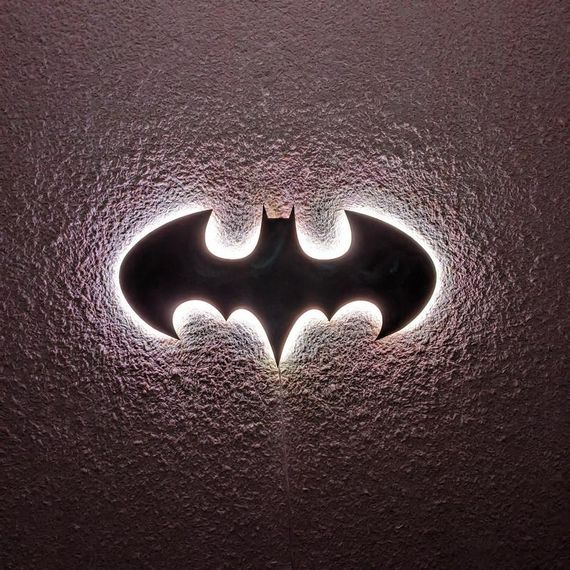 Панно декоративне картина на стіну Бетмен LED підсвітка 500х260 acr-p000149