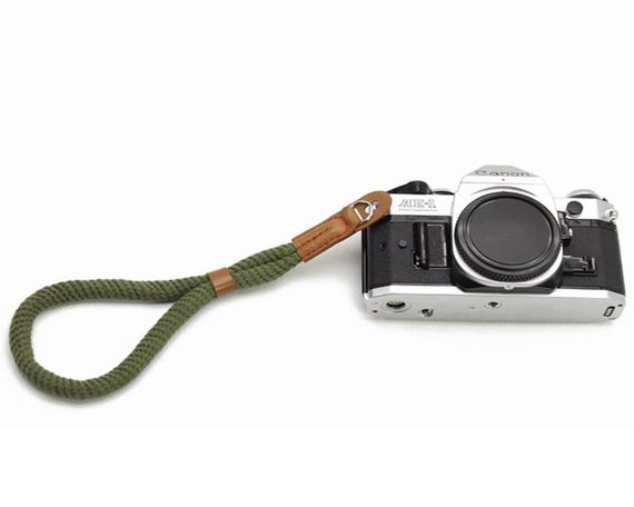 Ремінець на руку для фотоапарата тканинний шнурок CAMERA STRAP текстильний хакі для фотокамери | Зображення 1