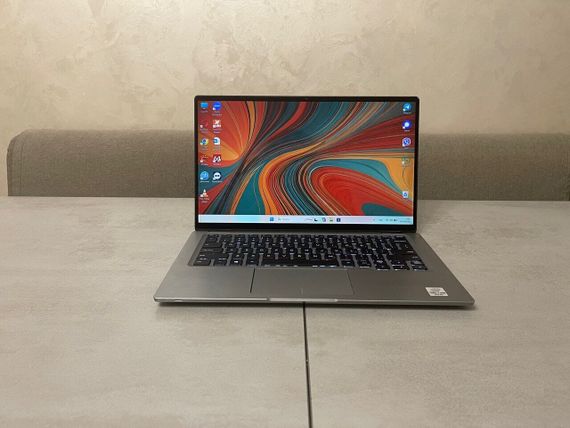Ультрабук-трансформер Dell Latitude 9410 / 14" (1920x1080) IPS Touch / Intel Core i7-10610U (4 (8) ядра по 1.8 - 4.9 GHz) / 16 GB DDR3 / 512 GB SSD M.2 / Intel UHD Graphics / WebCam / Fingerprint б/у + Подарок Проводная мышь / USB | Зображення 1