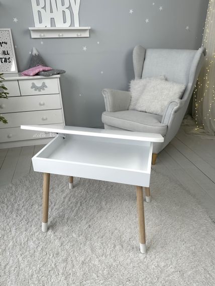 Дитячий столик білий і стільчик корона рожева. Столик із нішею для олівців і розмальовок | Зображення 4