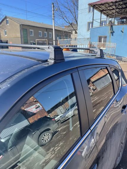 Поперечени у штатні місця під ключ Wingbar V3 (2 шт) Сірі для Toyota Land Cruiser 200 2007-2021 рр | Зображення 1