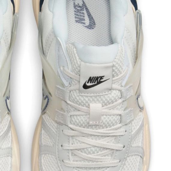 Оригінальні чоловічі кросівки Nike V2K Runtekk Running FD0736-004 | Зображення 3