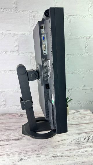 Монитор EIZO FlexScan S2401W / 24" (1920x1200) TN / DVI, VGA, Audio / встроенные колонки 2х 0.5W б/у | Зображення 2