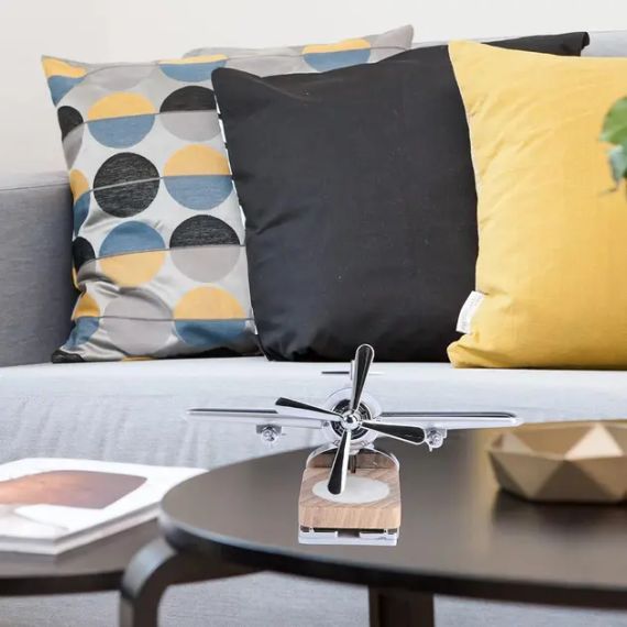 Креативний автомобільний освіжувач, ароматизатор повітря у вигляді літака з пропелером, що обертається, від сонячної панелі | Зображення 4