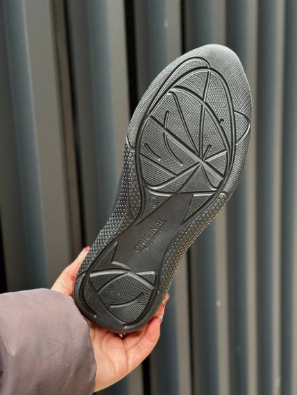 Демісезонні шкіряні кросівки Jordan колір чорний | Зображення 5