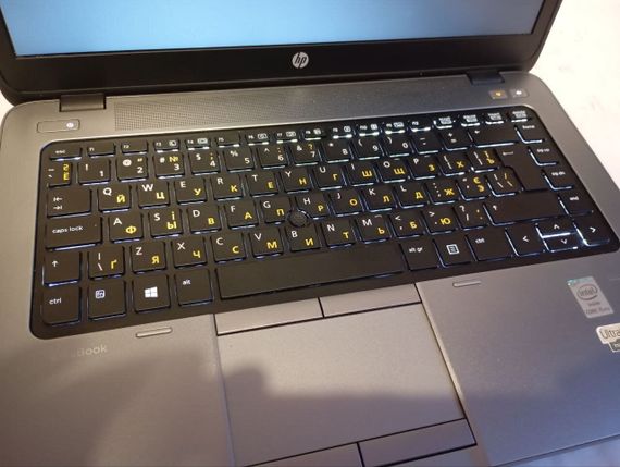 Ноутбук Б-клас HP EliteBook 840 G1 / 14" (1600x900) TN / Intel Core i5-4300U (2 (4) ядра по 1.9 - 2.9 GHz) / 8 GB DDR3 / 180 GB SSD / Intel HD Graphics 4400 / WebCam / Win 10 Pro б/в | Зображення 9