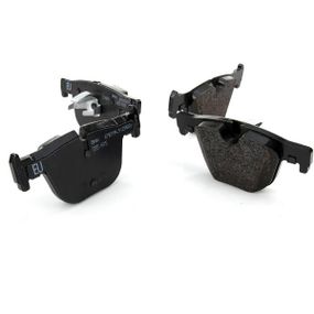 Тормозные колодки Bosch дисковые передние BMW/520i/525i/525i/530d/530d/530i/530i ''F P 0986495082