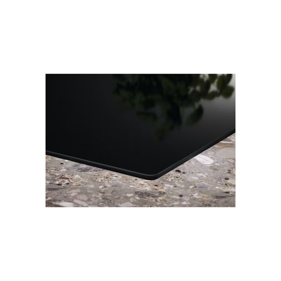 Варочная поверхность Electrolux CIR60430CB | Зображення 2