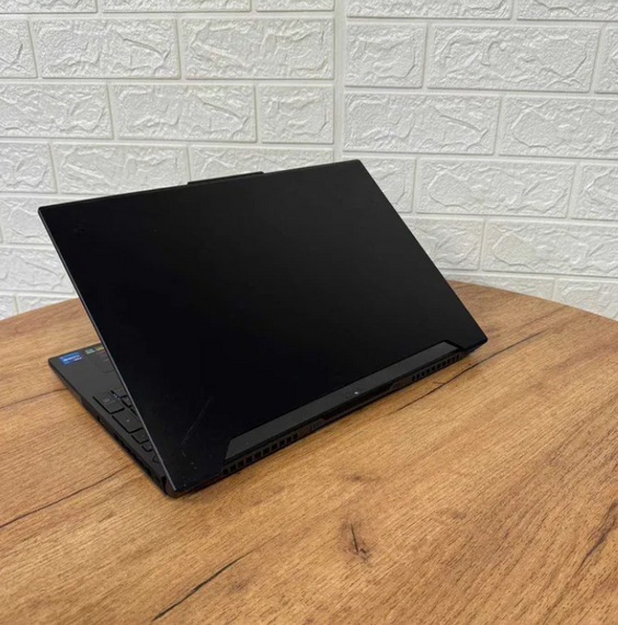 Ноутбук Asus TUF Dash F15 FX517ZR 144Hz i7 12650H 16GB SSD 1TB RTX 3070 Б/В | Зображення 6