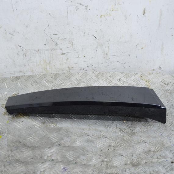 Накладка передньої лівої стійки Citroen C4 Picasso 2006-2013 Молдинг передніх лівих дверей Сітроен 9654401780 | Зображення 1