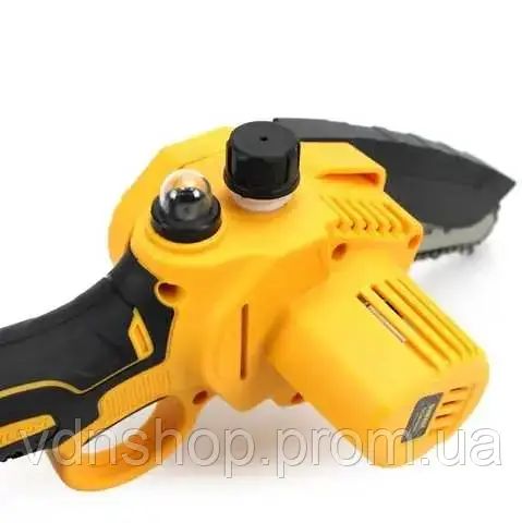 Акумуляторна міні пила DCM160N (24V, 4AH, шина 20 см) з напівавтоматичним змащенням ланцюга | Зображення 2