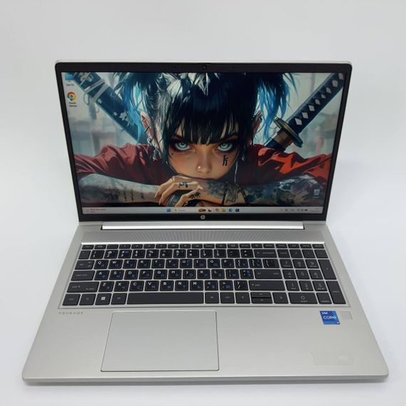 Ультрабук HP ProBook 650 G8 / 15.6" (1920x1080) IPS / Intel Core i5-1145G7 (4 (8) ядра по 2.6 - 4.4 GHz) / 16 GB DDR4 / 256 GB SSD / Intel Iris Xe Graphics / WebCam б/в + Подарунок Мишка та килимок | Зображення 2