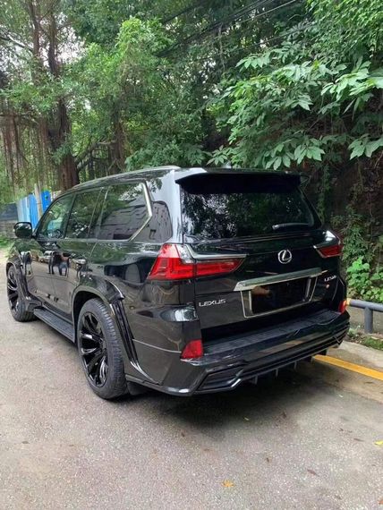 Комплект обвесов (Wald) Под покраску для Lexus LX570 / 450d | Зображення 4