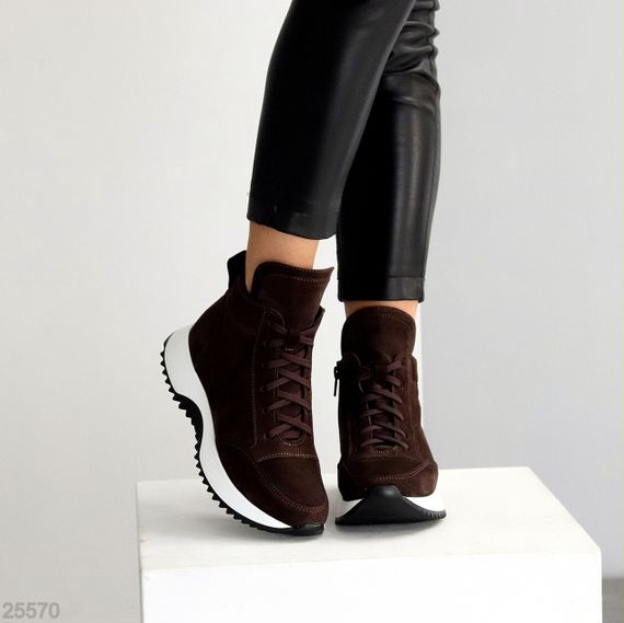 Шикарні спортивні замшеві черевики на флісі колір Шоколад | Зображення 3