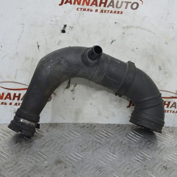 Патрубок повітряного фільтра 1.3 JTD Fiat Doblo 2000-2010 Повітропровід радіатора Фіат Добло 55184941 | Зображення 1
