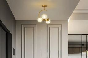 Люстра стельова на 3 лампочки 26439 Латунь 45х24х40 см.