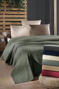 Комплект постельного белья с вафельным пледом La Romano Soft Pique 230×250, Хаки