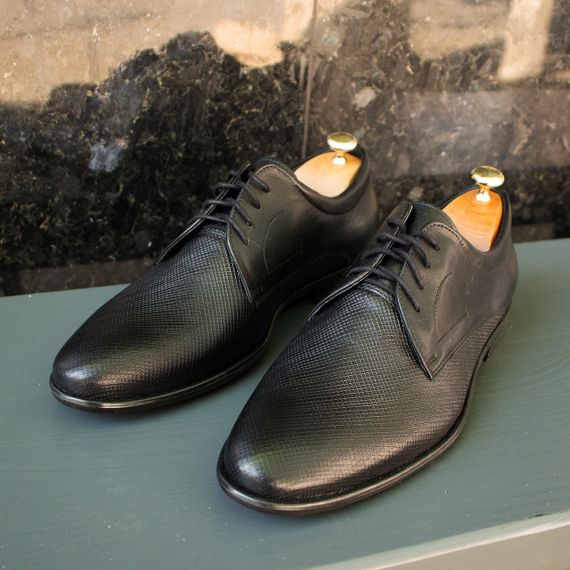 Черные мужские туфли из Польши 39 размер | Зображення 2