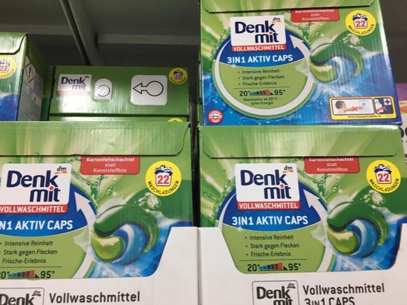 🇩🇪 Denkmit 3в1 Aktiv Caps (22 шт) | Капсули для прання з Німеччини | Глибока чистота + анти-плями + свіжість | Зображення 1