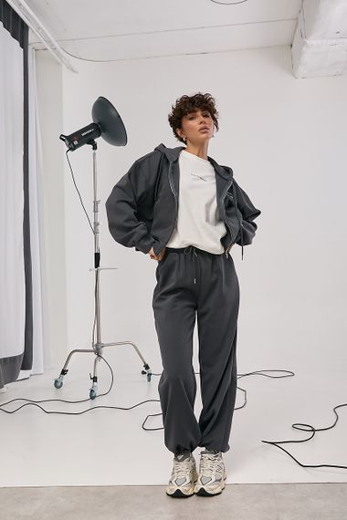 Спортивний костюм вільного фасону з вишитим написом - темно-сірий цвет, S/M (є розміри)