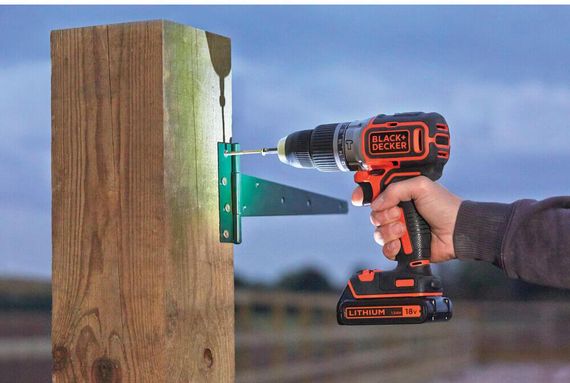Дрель-шуруповерт ударная бесщеточная аккумуляторная BLACK+DECKER BL188N | Зображення 4