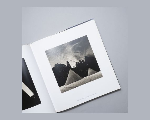 Книга Найкращі фотографи світу Майкл Кенна Michael Kenna "A Twenty Year Retrospective" Б/У книги з фотографії | Зображення 4