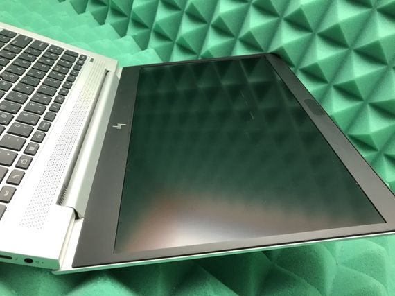 Ультрабук Б-класс HP EliteBook 840 G5 / 14" (1920x1080) IPS / Intel Core i5-8350U (4 (8) ядра по 1.7 - 3.6 GHz) / 16 GB DDR4 / 512 GB SSD M.2 / Intel UHD Graphics 620 / USB 3.1 / HDMI б/у | Зображення 9