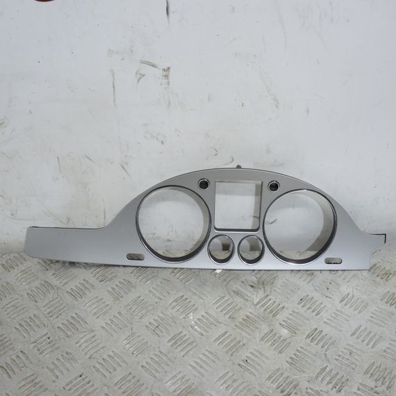 Накладка приладової панелі Volkswagen Passat B6 2005-2010 Накладка приборки Фольксваген Пассат б6 3C1858335BF