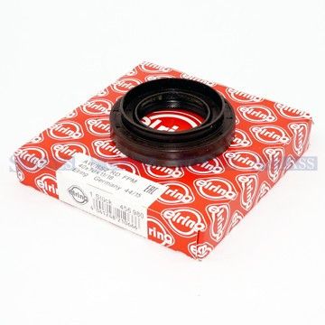 Сальник хвостовика редуктора Mercedes Benz Sprinter W901-904 95-06/ W906 06-18/ W639 03-14  (40х70х11/18),