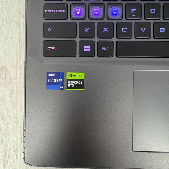 Игровой ноутбук Б-класс MSI Vector GP68HX 12VH / 16" (1920x1200) IPS / Intel Core i9-12900HX (16 (24) ядер по 3.6 - 5.0 GHz) / 32 GB DDR5 / 1000 GB SSD NVMe / nVidia GeForce RTX 4080, 12 GB GDDR6, 192-bit / WebCam б/у | Зображення 7