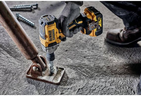 Гайковерт ударний акумуляторний безщітковий 1084Нм DeWALT DCF892P2T | Зображення 7