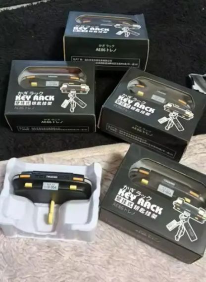 Настінний тримач для ключів Toyota AE86 Trueno з підсвічуванням фар | Зображення 7