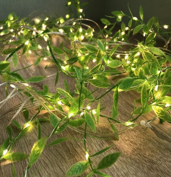 Новогодняя гирлянда 200 Led листьев плакучей ивы (Штора) на медной проволоке Мультицветная 3M*1M | Зображення 6