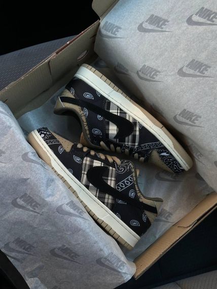 Кросівки жіночі SB Dunk Low Travis Scott W 39 | Зображення 6