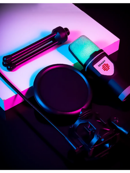 Игровой микрофон для ПК и приставки с RGB подстветкой / Микрофон конденсаторный с поп-фильтром на подставке для блоггеров | Зображення 1