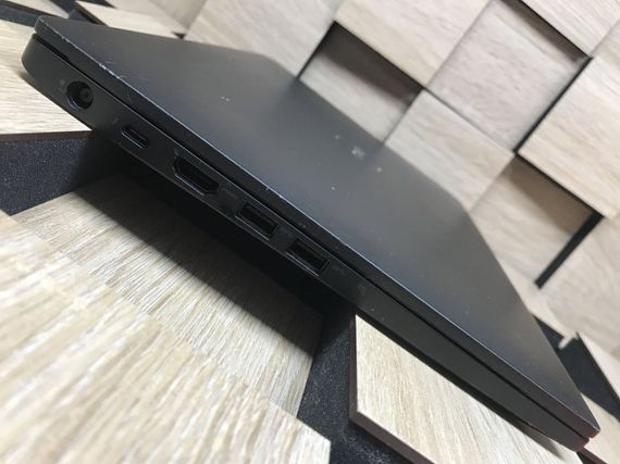 Ноутбук Б-класс Dell Latitude 7490 / 14" (1920x1080) IPS / Intel Core i5-8350U (4 (8) ядра по 1.7-3.6 GHz) / 8 GB DDR4 / 256 GB SSD M.2 / UHD Graphics 620 / WebCam / USB 3.1 / HDMI б/у | Зображення 8