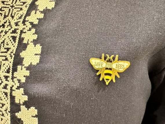 Значок "SAVE the BEES" - "Врятуйте Бджіл" | Зображення 3