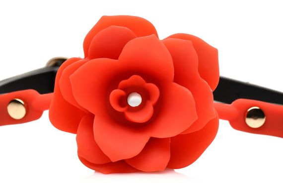 Силіконовий кляп з трояндою Master Series: Blossom Silicone Rose Gag – Red | Зображення 2