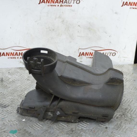 Патрубок повітряного фільтра 1.4 VTI Peugeot 2008 2013-2019 Повітряний резонатор Пежо 2008 9684995780