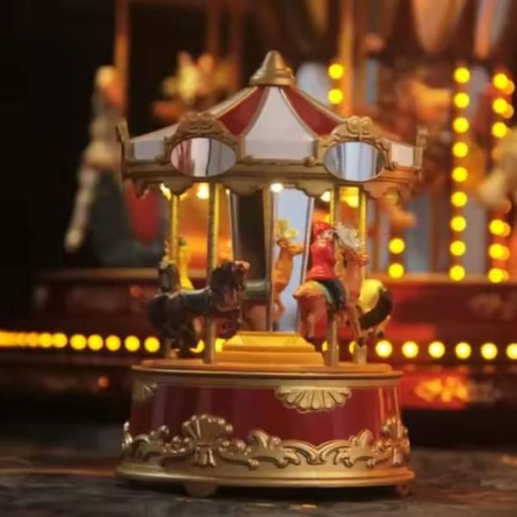 Музична скринька Карусель 10*10*15